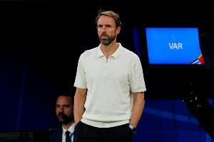 华体会APP-评论员：曼联应该请来索斯盖特执教，他是管理、激励球员的高手