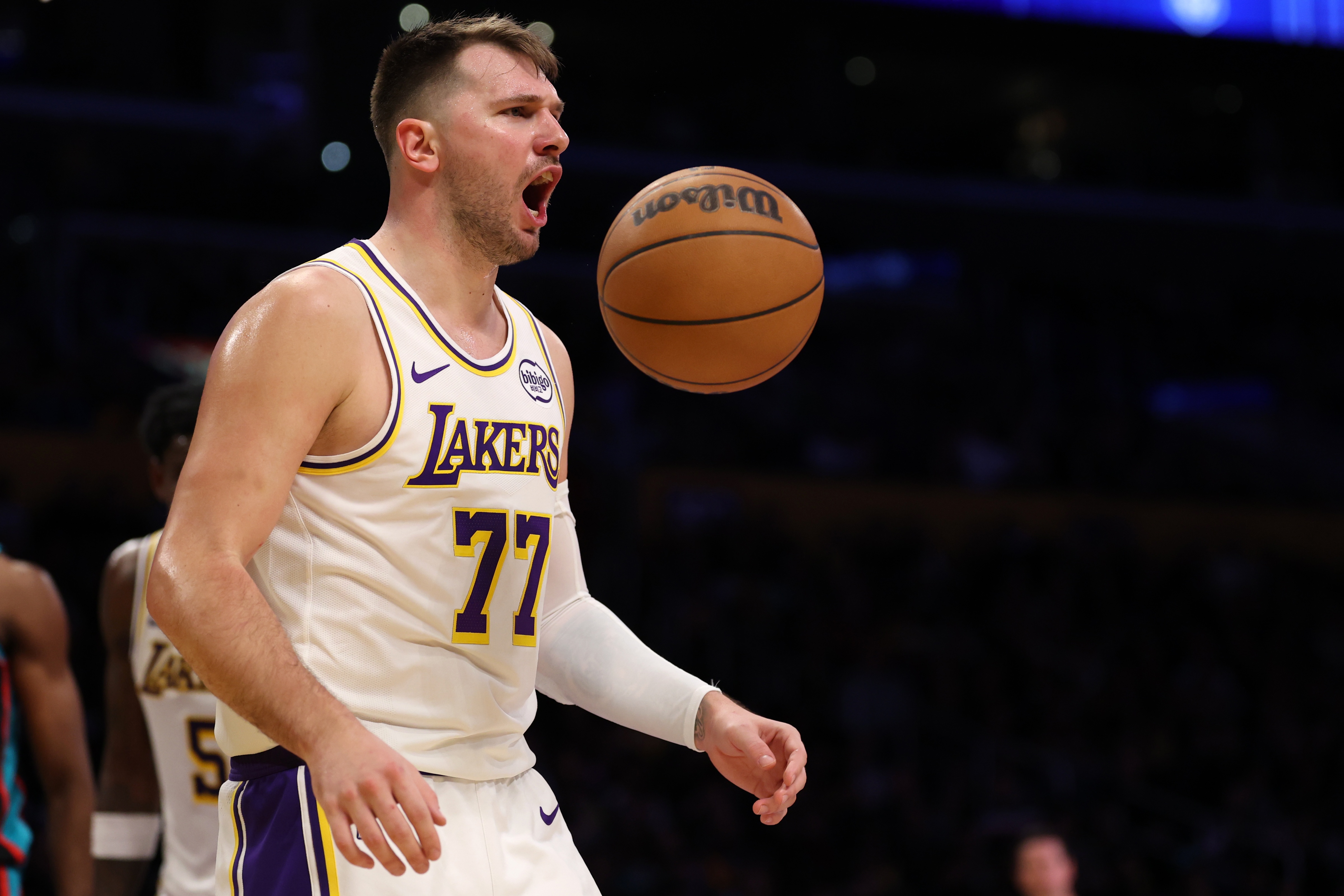 打到关键时刻13胜0负！东契奇：比赛进入关键阶段我们会更加专注